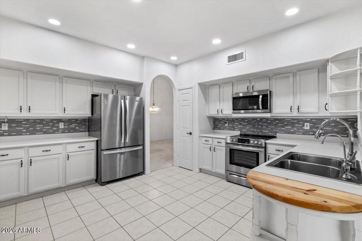 3862 N KASHMIR Street, Mesa, AZ 85215 — photo 13 of 32