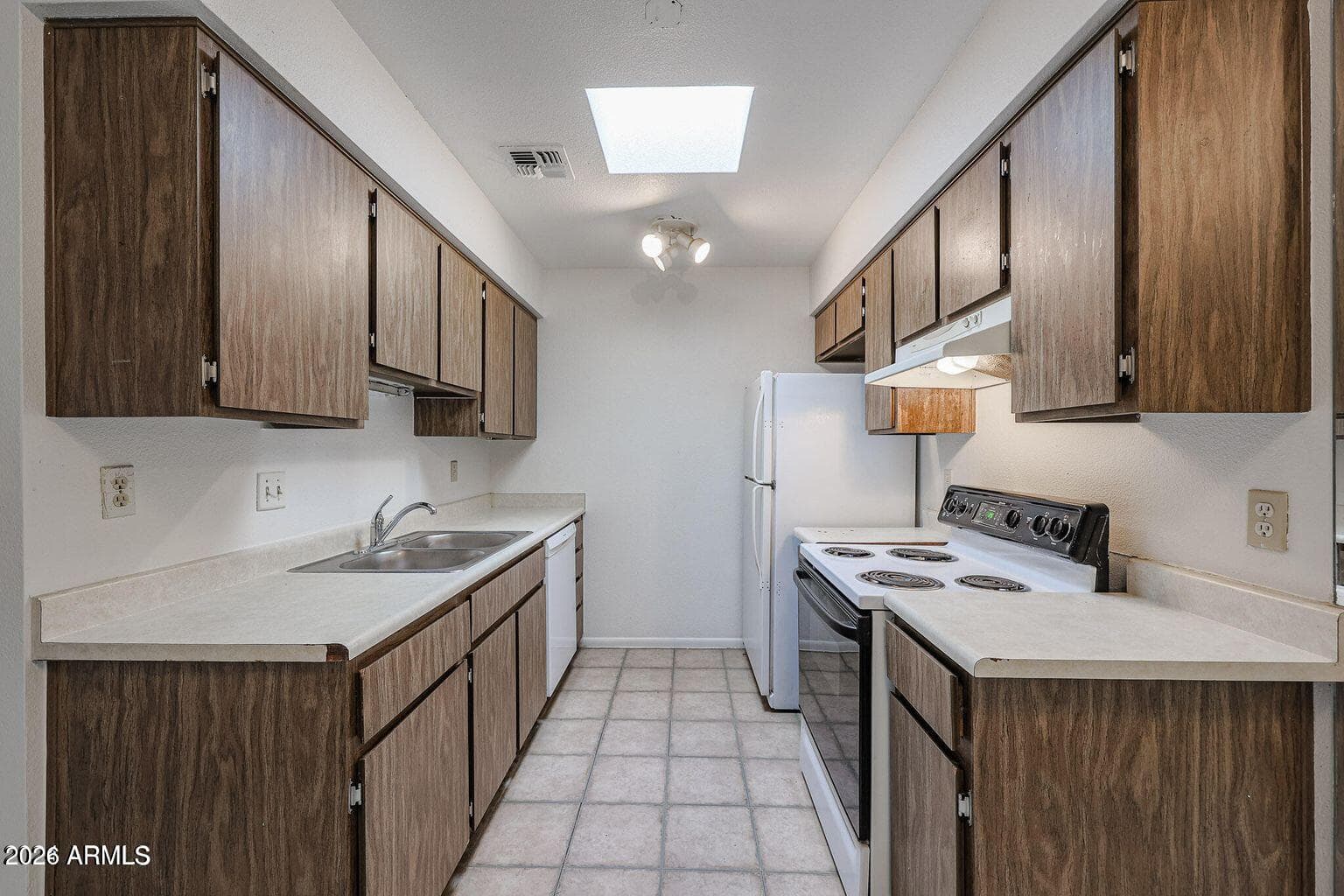 9001 W ELM Street 7, Phoenix, AZ 85037 — photo 20 of 24