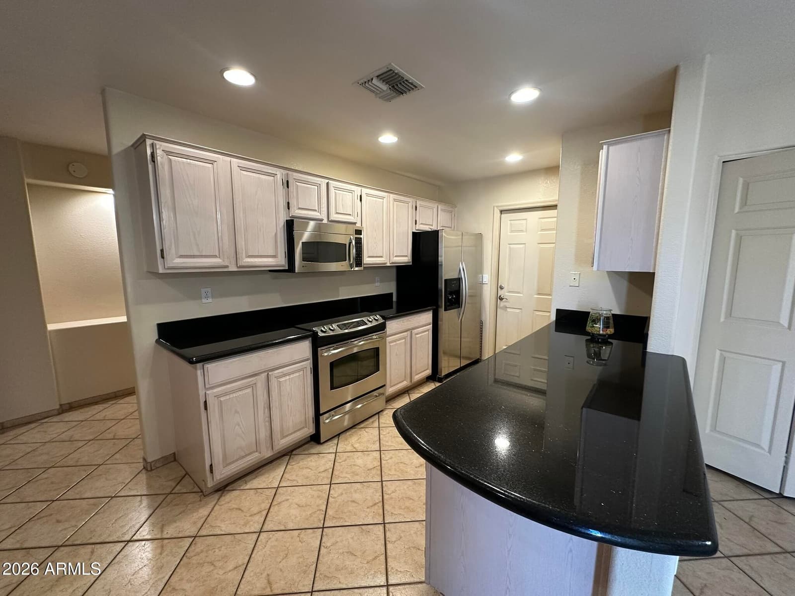 14462 N SHERWOOD Drive B, Fountain Hills, AZ 85268 — photo 2 of 30