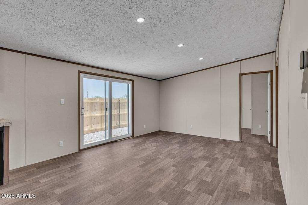 3310 W ROMANA Drive, Eloy, AZ 85131 — photo 12 of 56