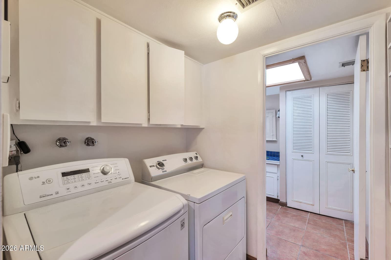 2025 W ELM Street, Phoenix, AZ 85015 — photo 8 of 25