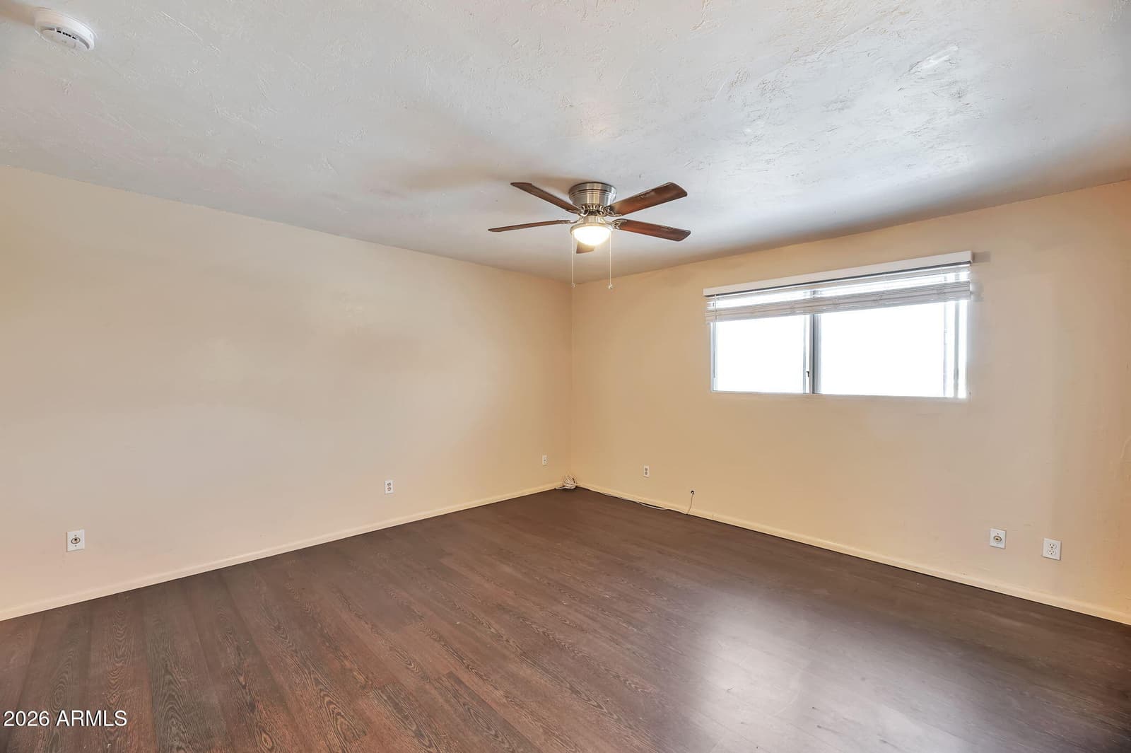 2025 W ELM Street, Phoenix, AZ 85015 — photo 13 of 25