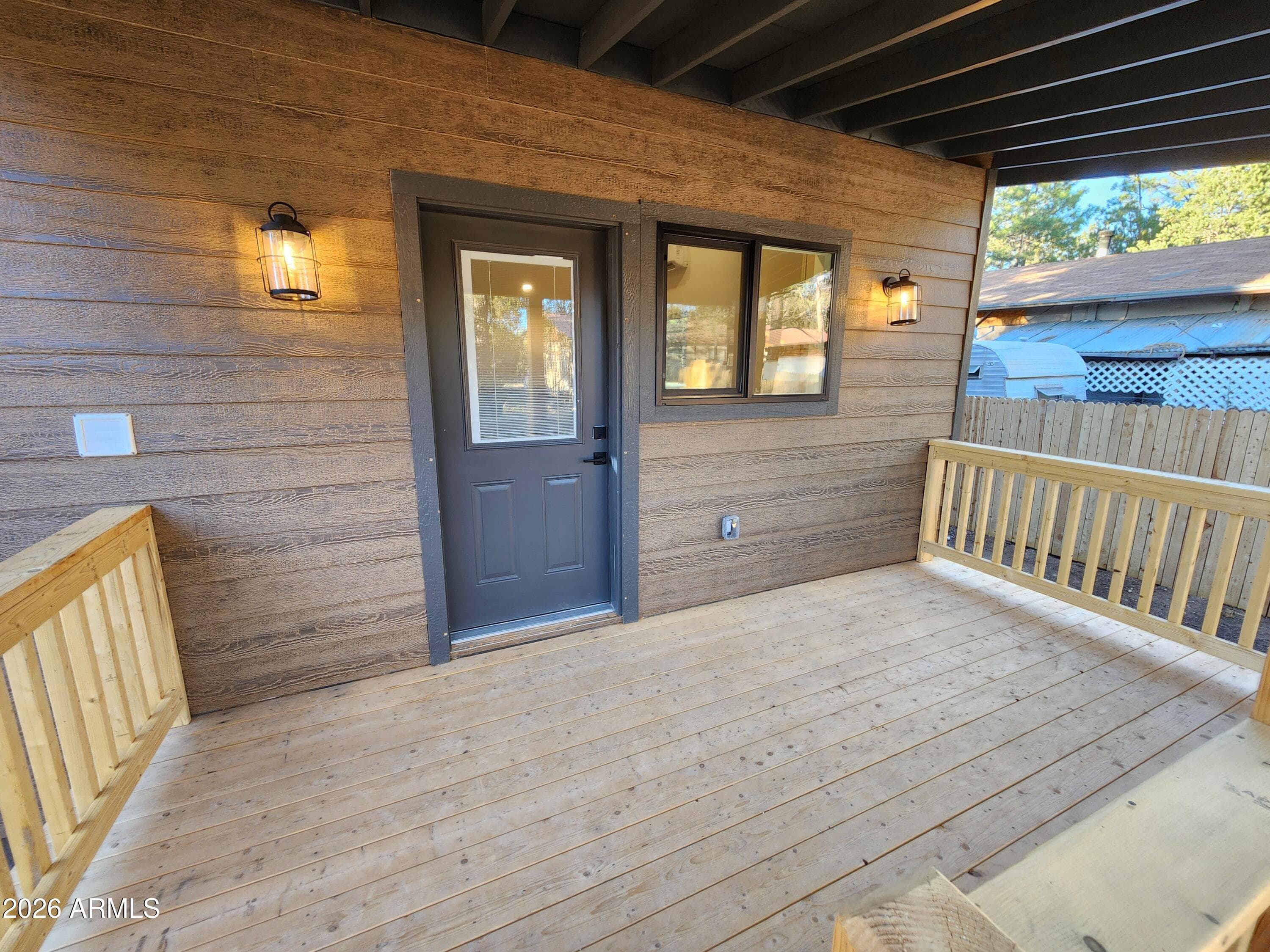 2053 Thousand Pines Dr, Overgaard, AZ 85933 — photo 13 of 23