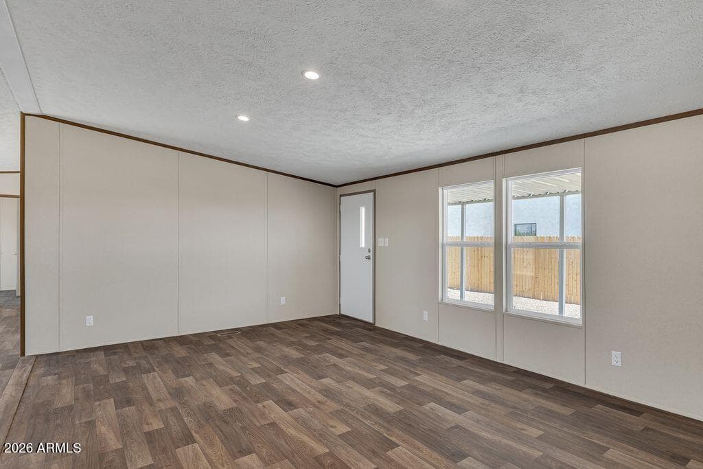 3300 W AGUADERO Drive, Eloy, AZ 85131 — photo 5 of 56