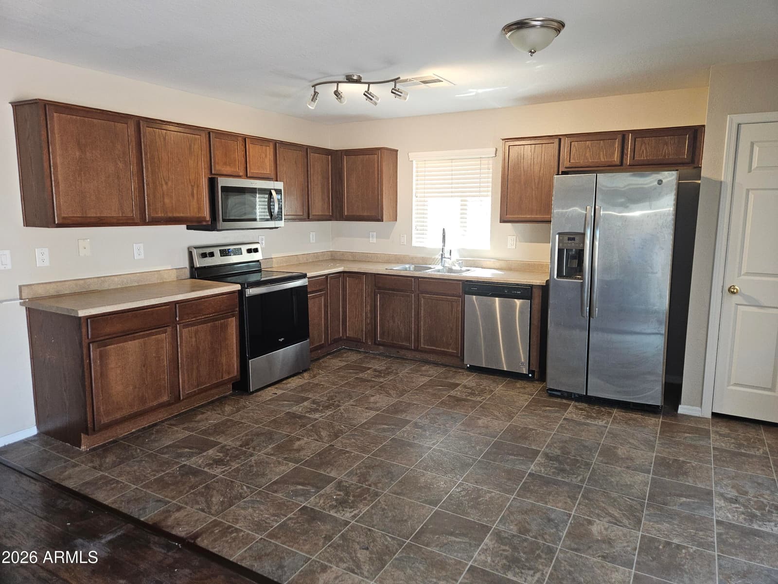 17936 N LETTERE Circle, Maricopa, AZ 85138 — photo 6 of 15