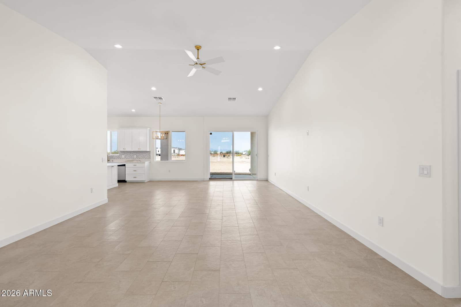 5913 N 425TH Avenue, Tonopah, AZ 85354 — photo 8 of 51