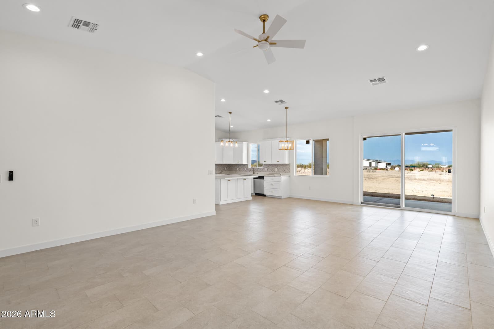 5913 N 425TH Avenue, Tonopah, AZ 85354 — photo 10 of 51