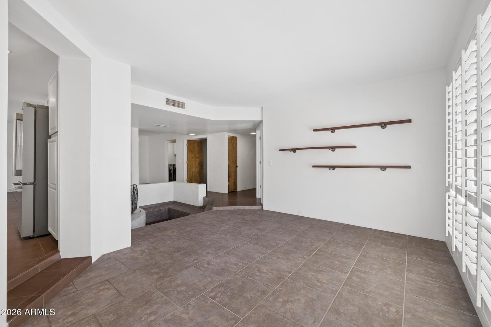 4717 E WINSTON Drive, Phoenix, AZ 85044 — photo 8 of 53