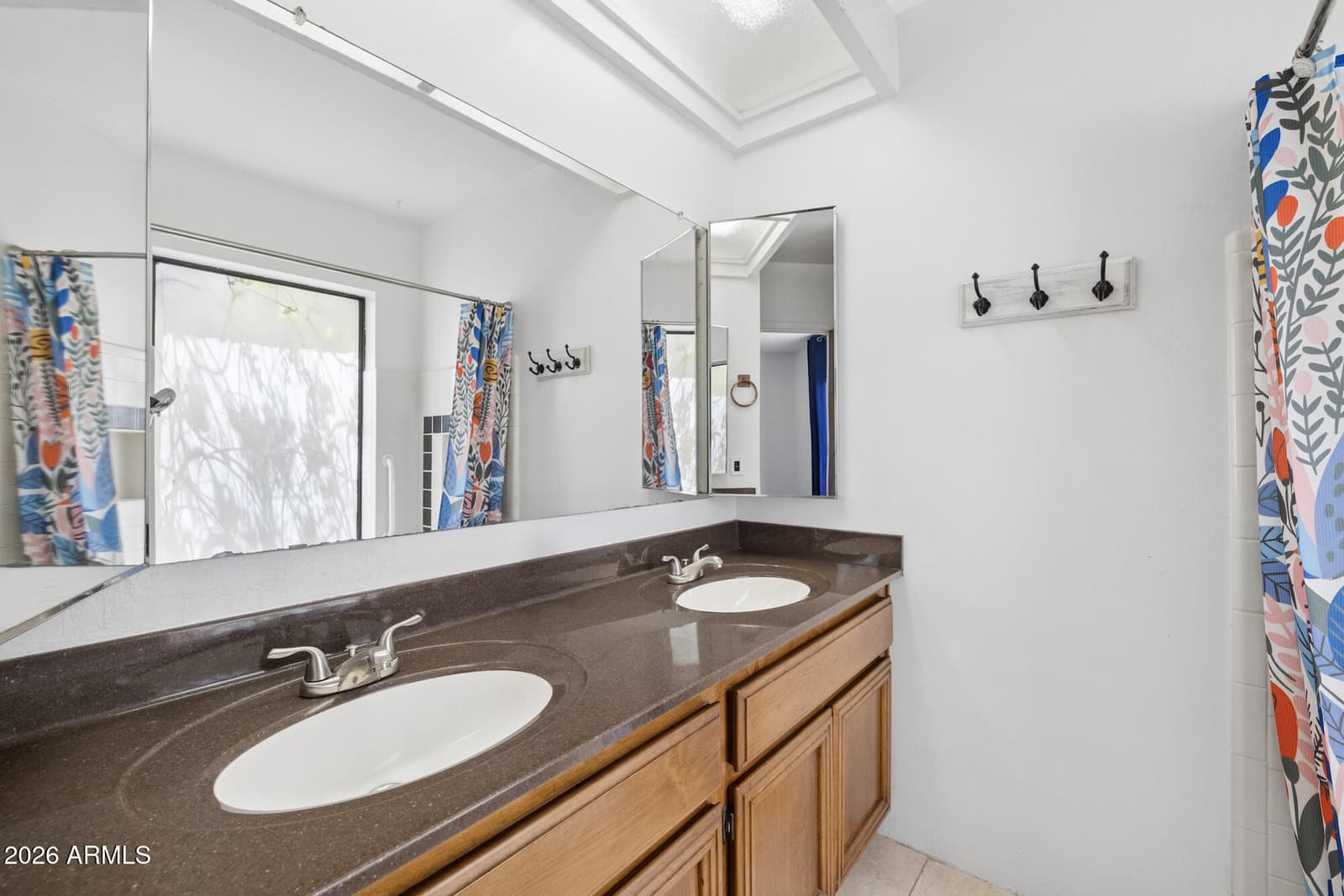 4717 E WINSTON Drive, Phoenix, AZ 85044 — photo 17 of 53