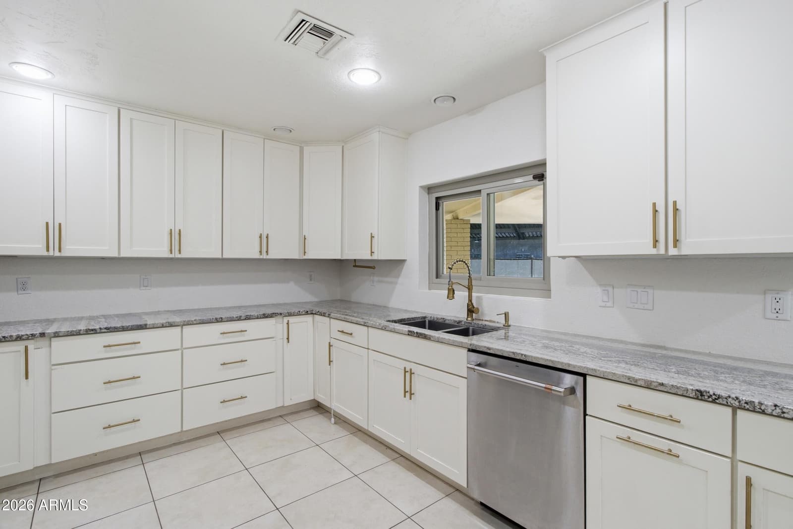 2054 E DOWNING Street, Mesa, AZ 85213 — photo 9 of 25