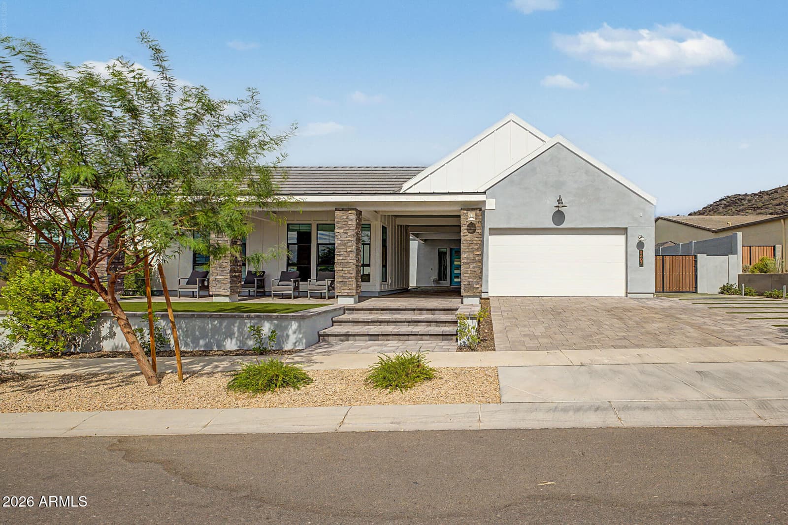9407 S 13TH Way, Phoenix, AZ 85042 — photo 7 of 98
