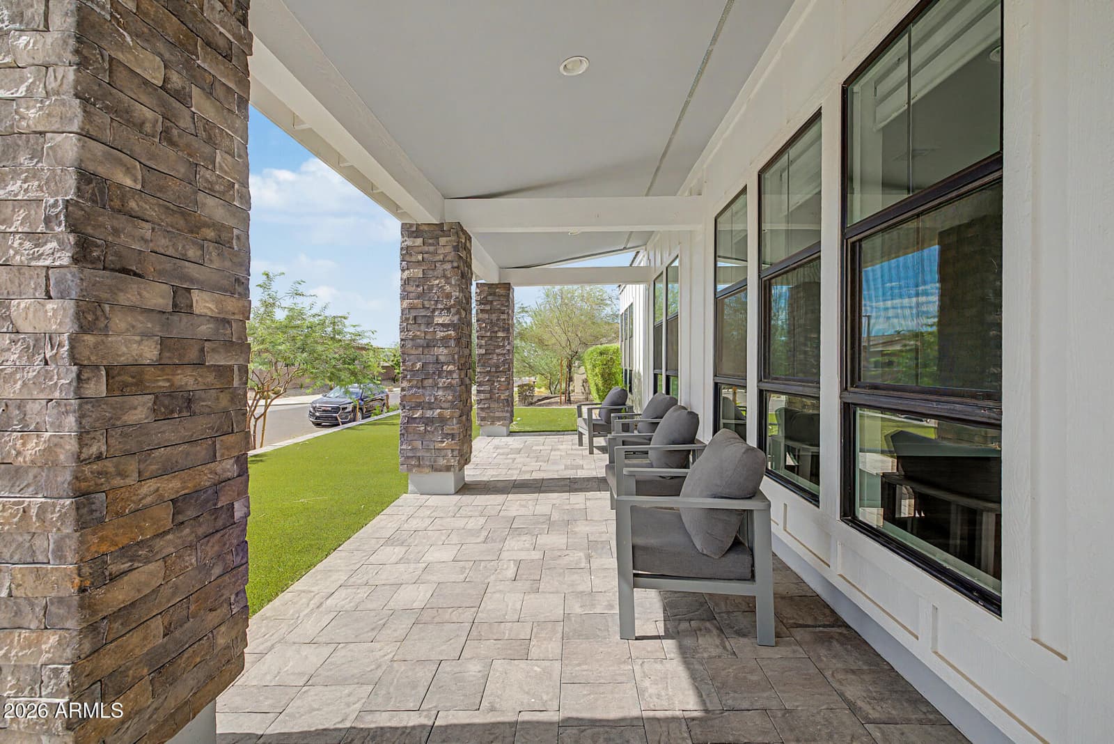 9407 S 13TH Way, Phoenix, AZ 85042 — photo 12 of 98