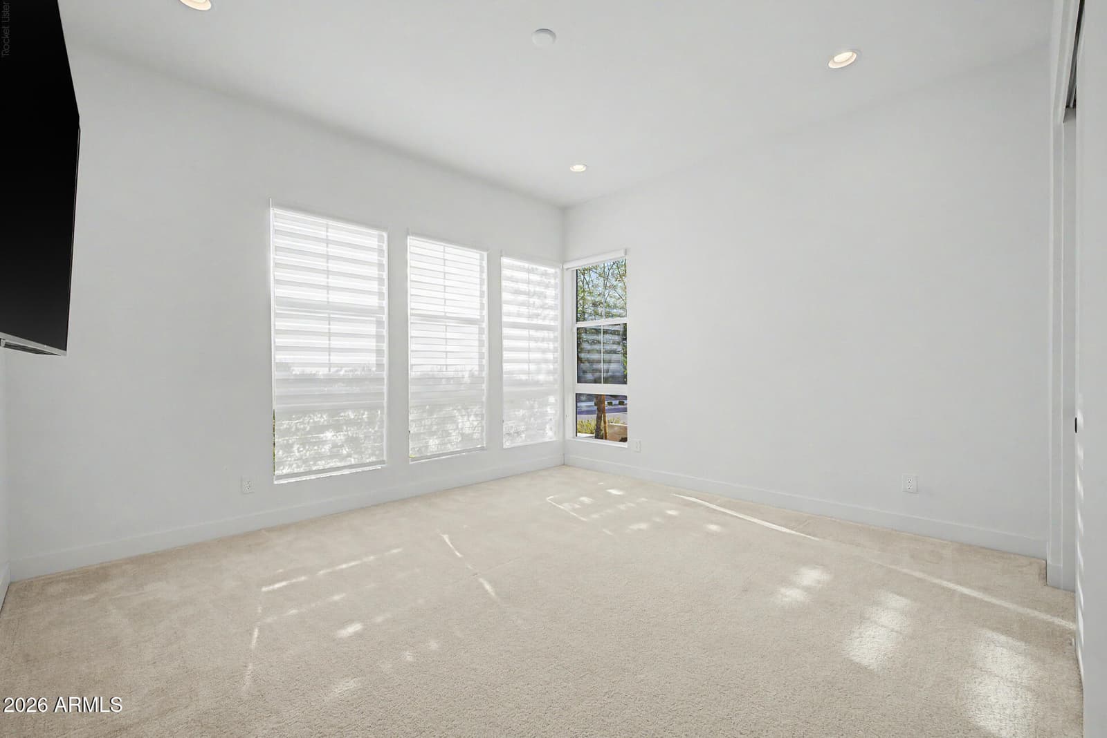 9407 S 13TH Way, Phoenix, AZ 85042 — photo 50 of 98
