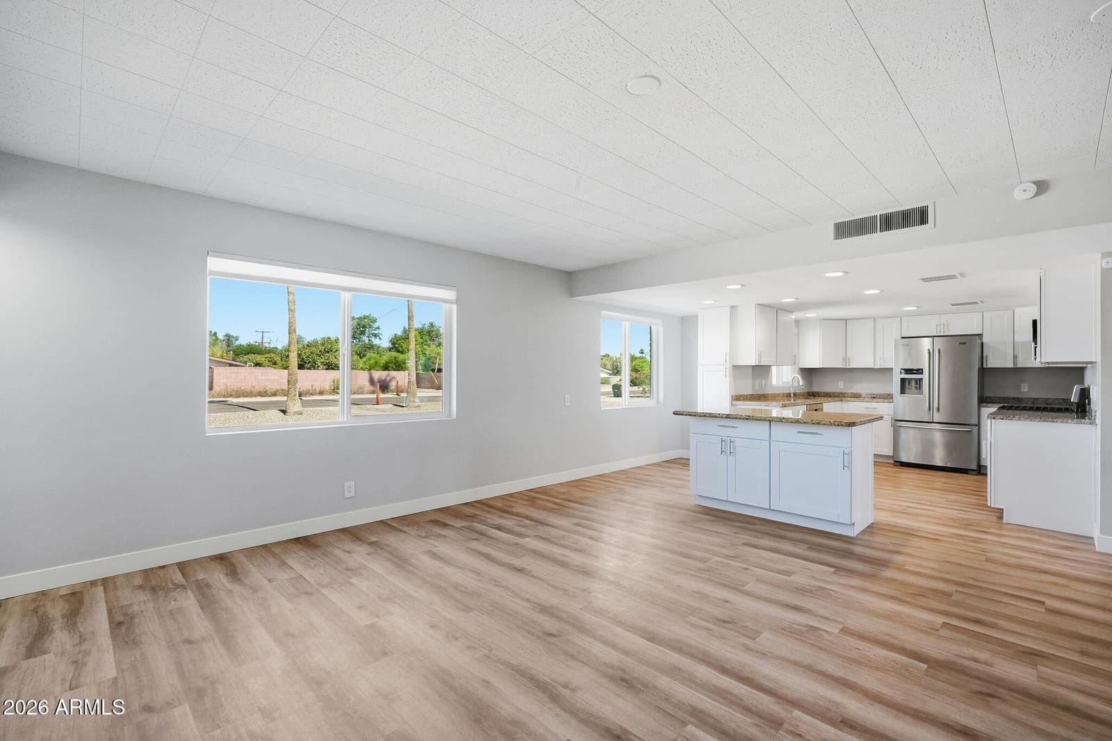 2515 S PALM Drive, Tempe, AZ 85282 — photo 22 of 56