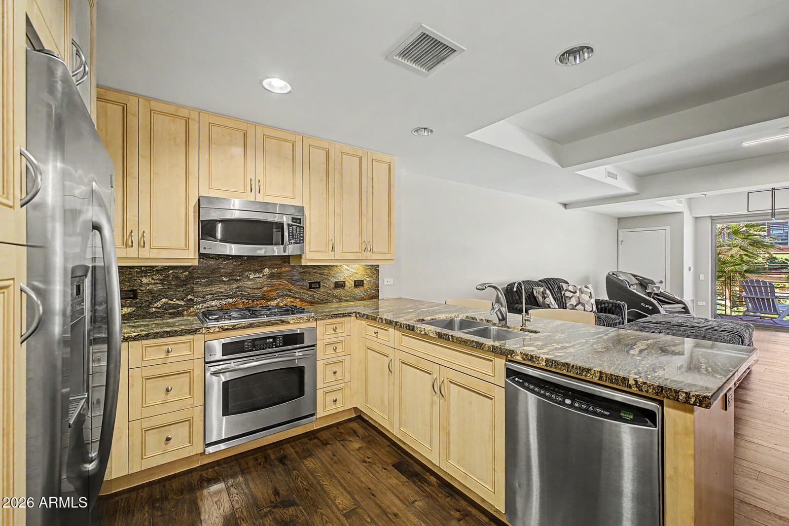 7127 E RANCHO VISTA Drive 3009, Scottsdale, AZ 85251 — photo 8 of 44