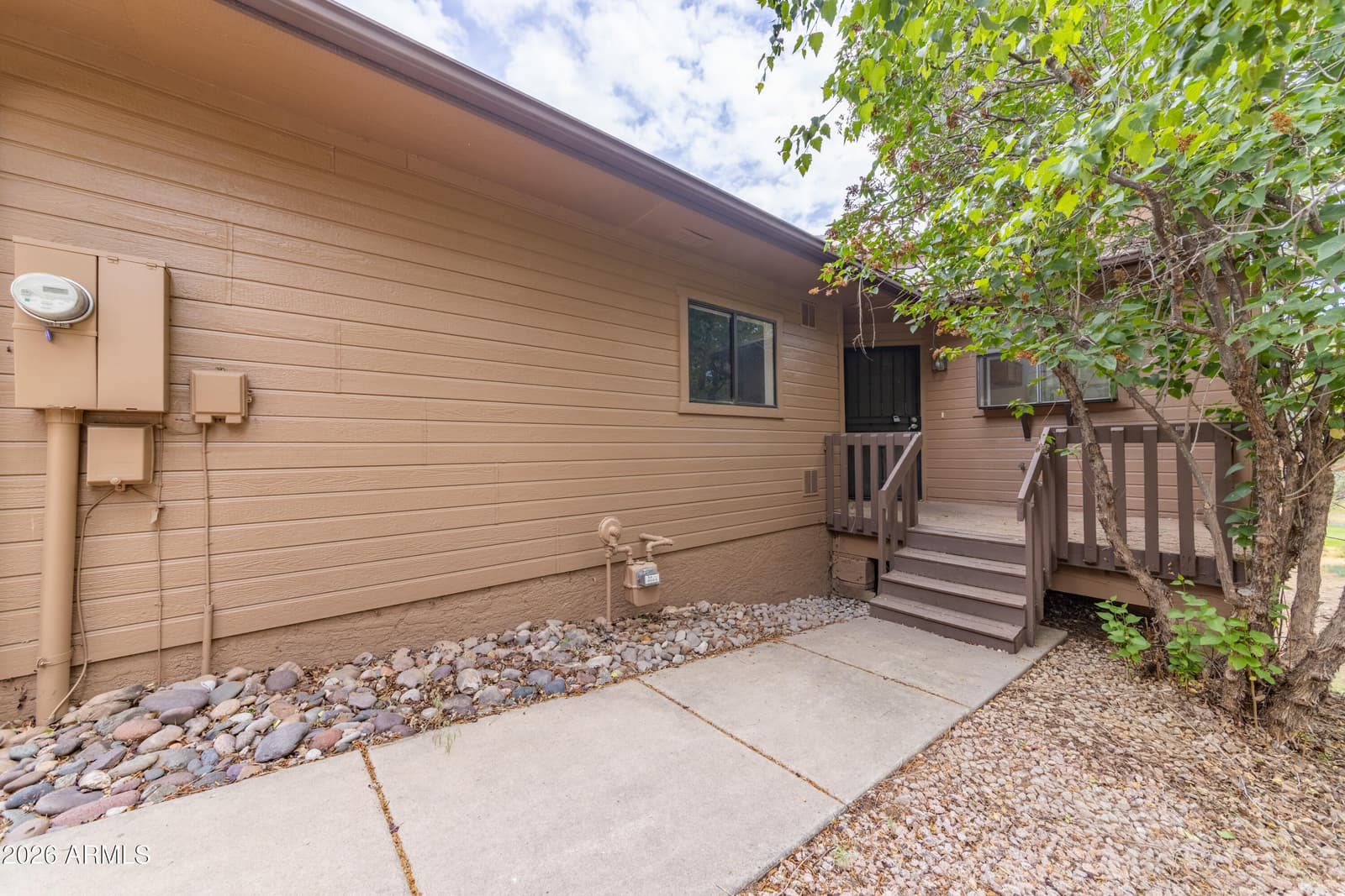 2296 N EARLE Drive, Flagstaff, AZ 86004 — photo 6 of 38