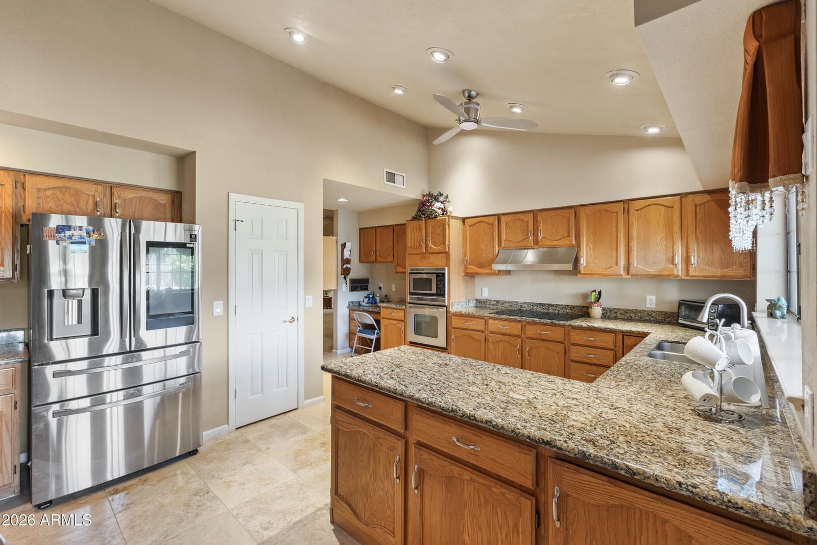 8144 E APPALOOSA Trail, Scottsdale, AZ 85258 — photo 10 of 42