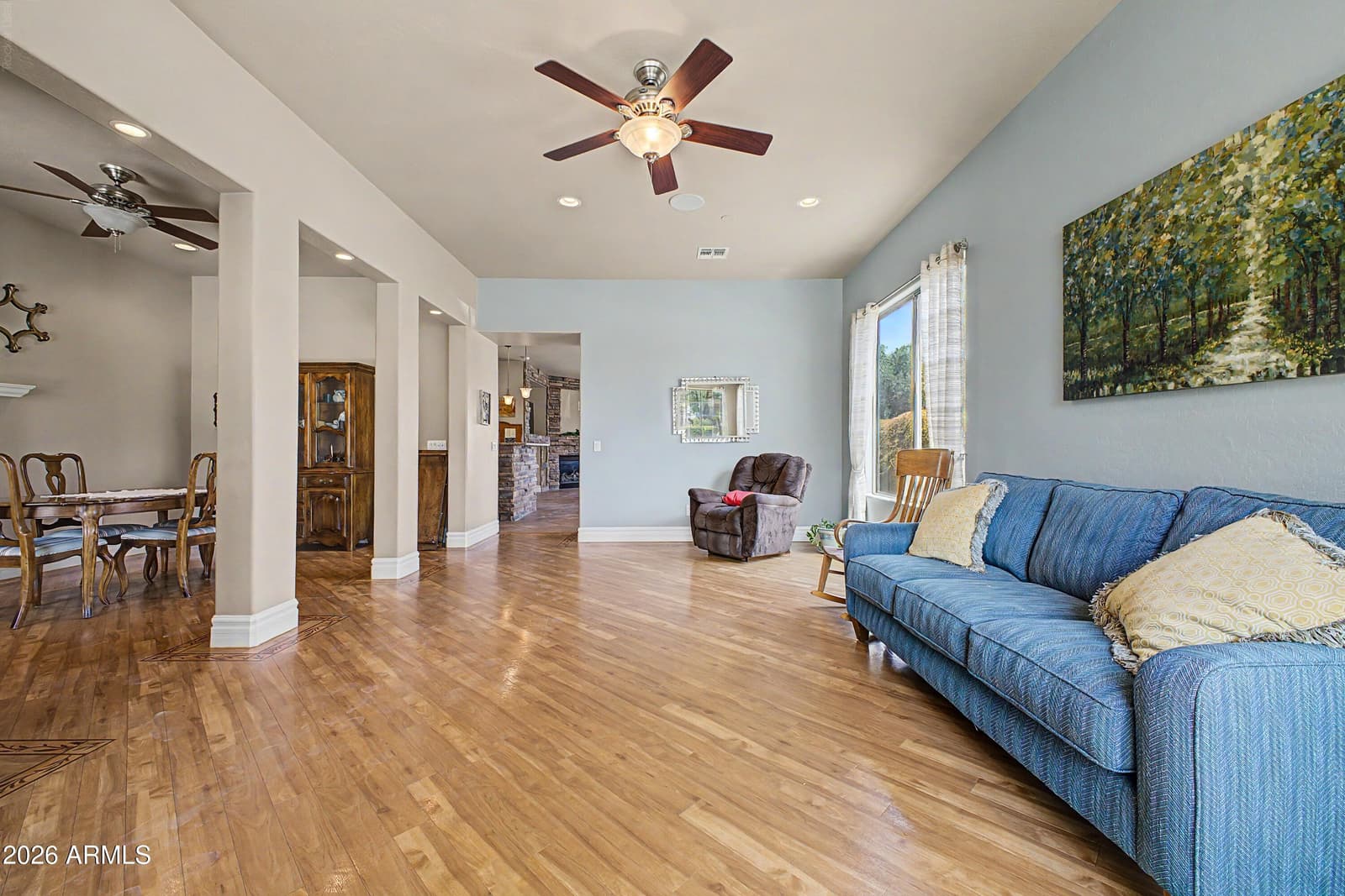 6295 S FAWN Court, Gilbert, AZ 85298 — photo 5 of 32