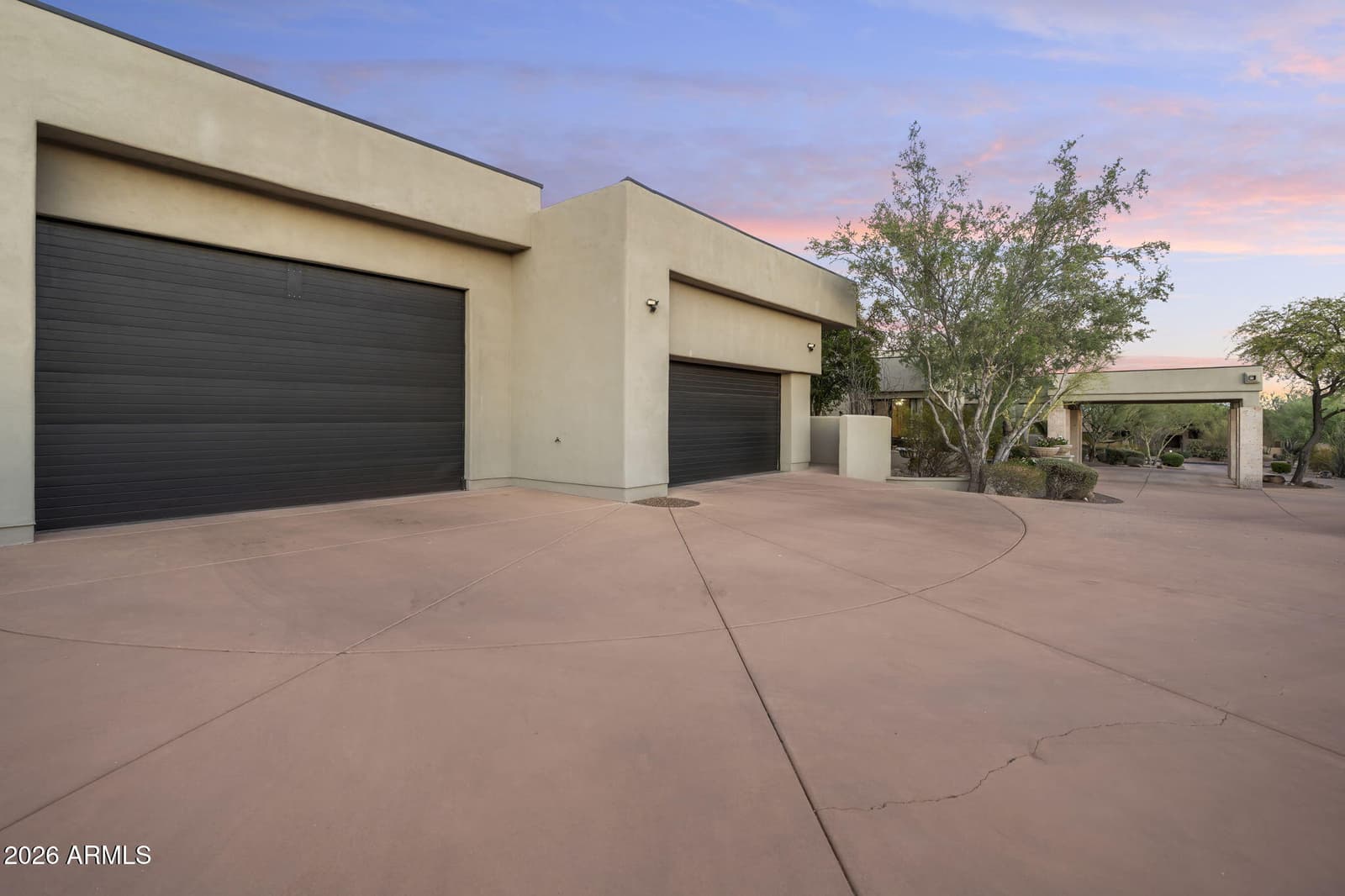 9350 E VIA DEL SOL Drive, Scottsdale, AZ 85255 — photo 11 of 103