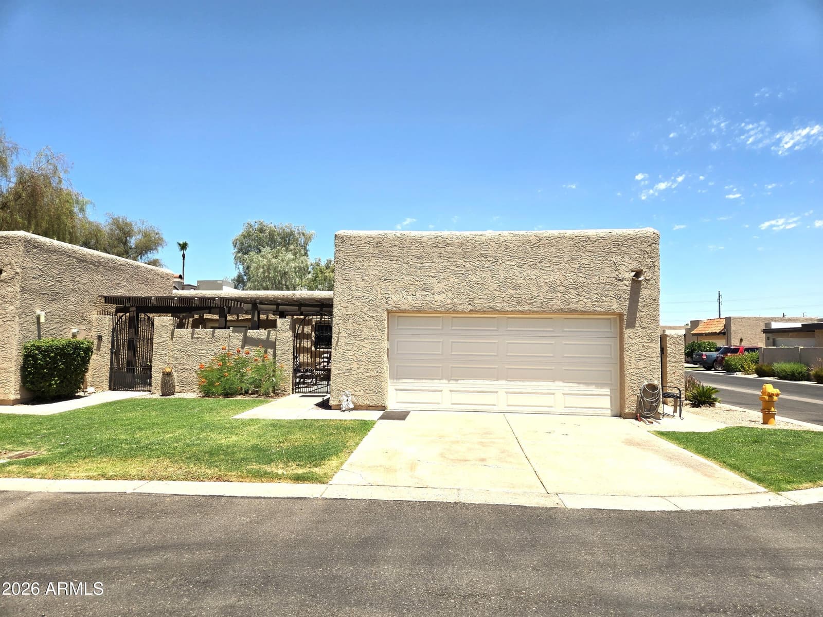 3345 E University Drive 13, Mesa, AZ 85213 — photo 1 of 46