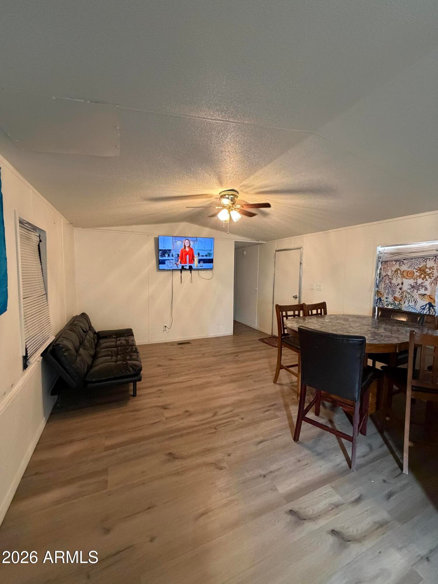 303 E SOUTH MOUNTAIN Avenue 49, Phoenix, AZ 85042 — photo 5 of 25