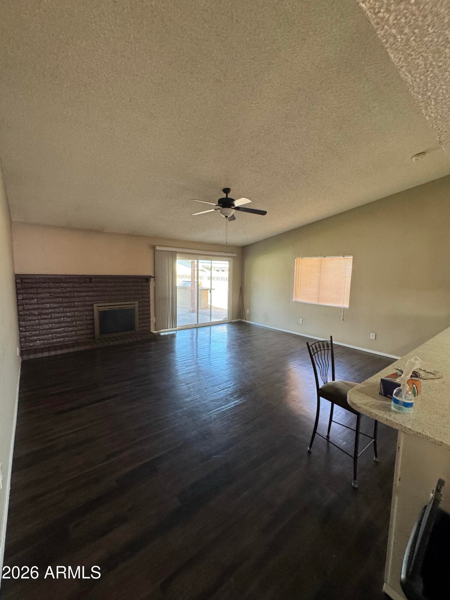 6540 W HAZELWOOD Street, Phoenix, AZ 85033 — photo 8 of 32