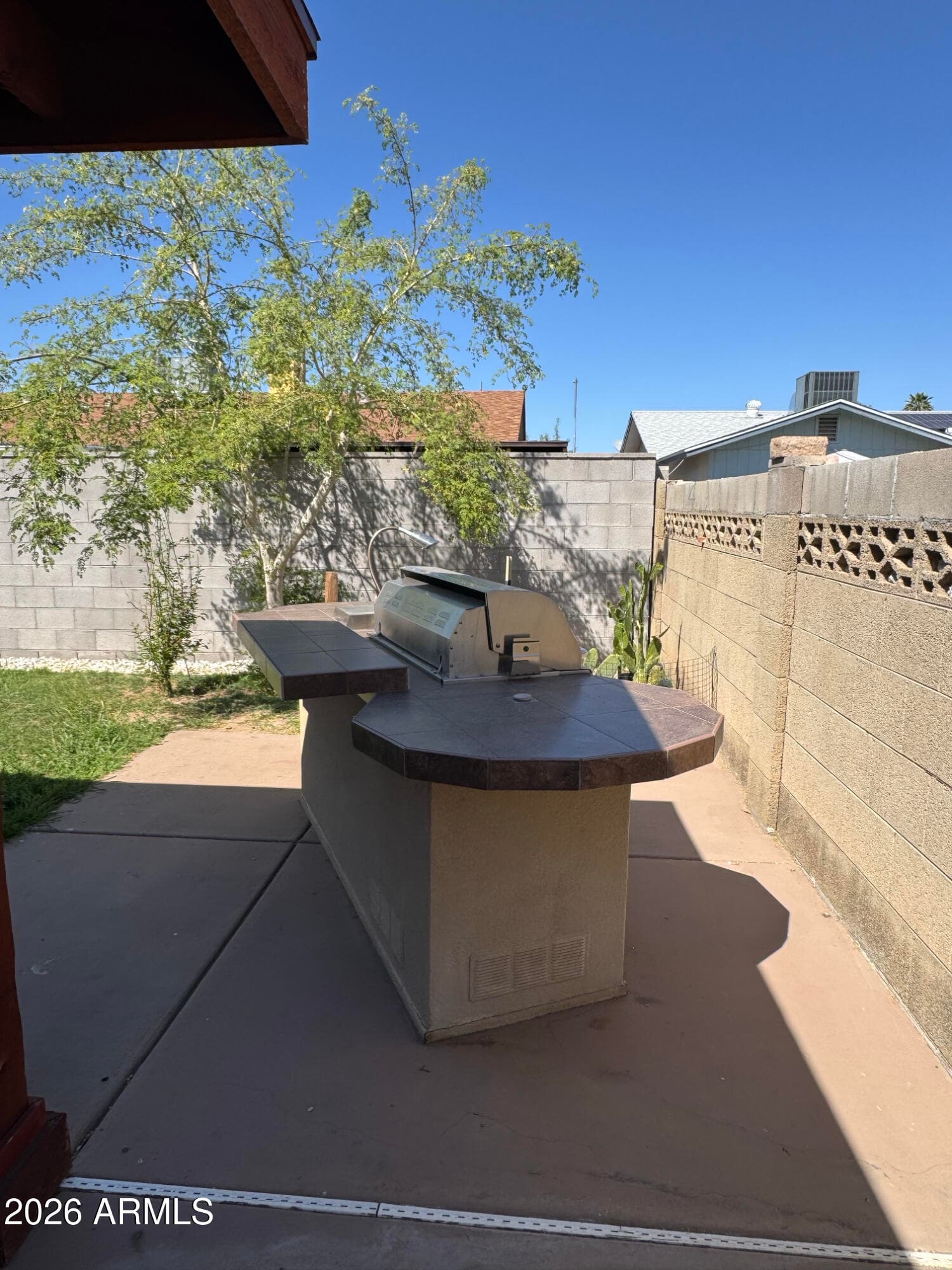 6540 W HAZELWOOD Street, Phoenix, AZ 85033 — photo 20 of 32