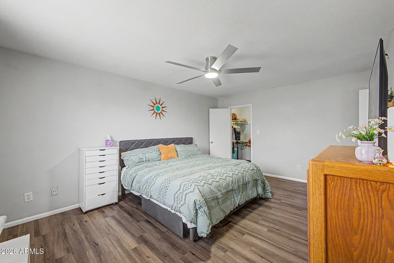 1620 E DONNER Drive, Tempe, AZ 85282 — photo 5 of 38