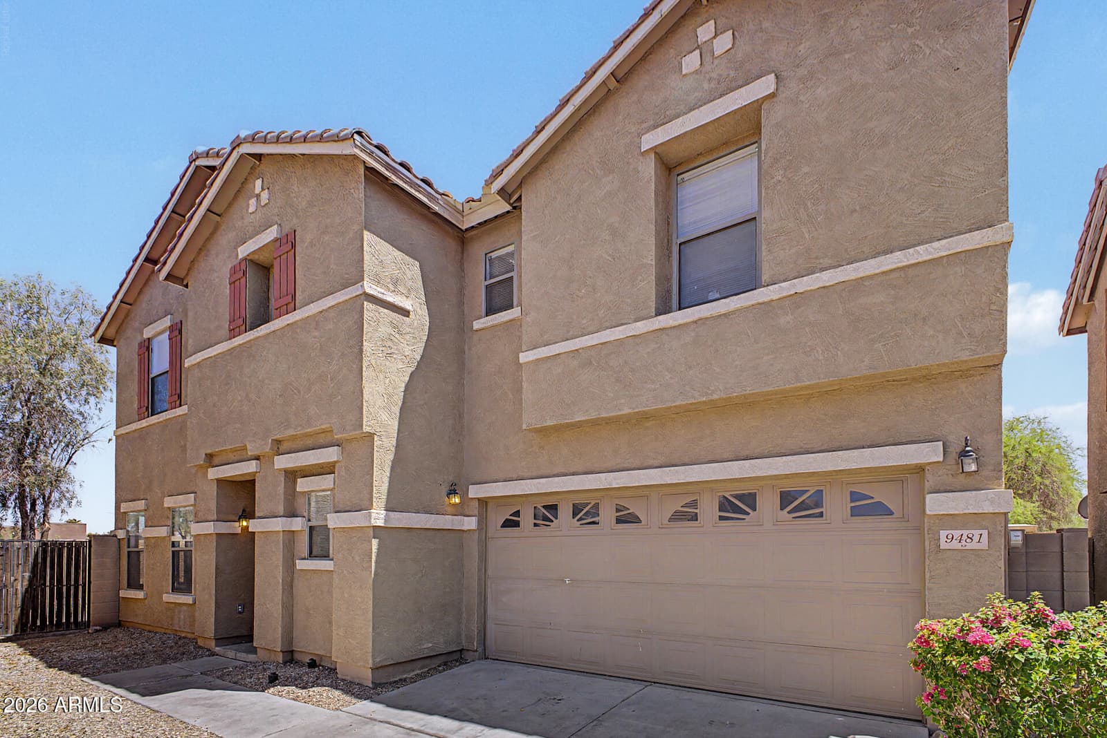 9481 N 81ST Drive, Peoria, AZ 85345 — photo 2 of 35
