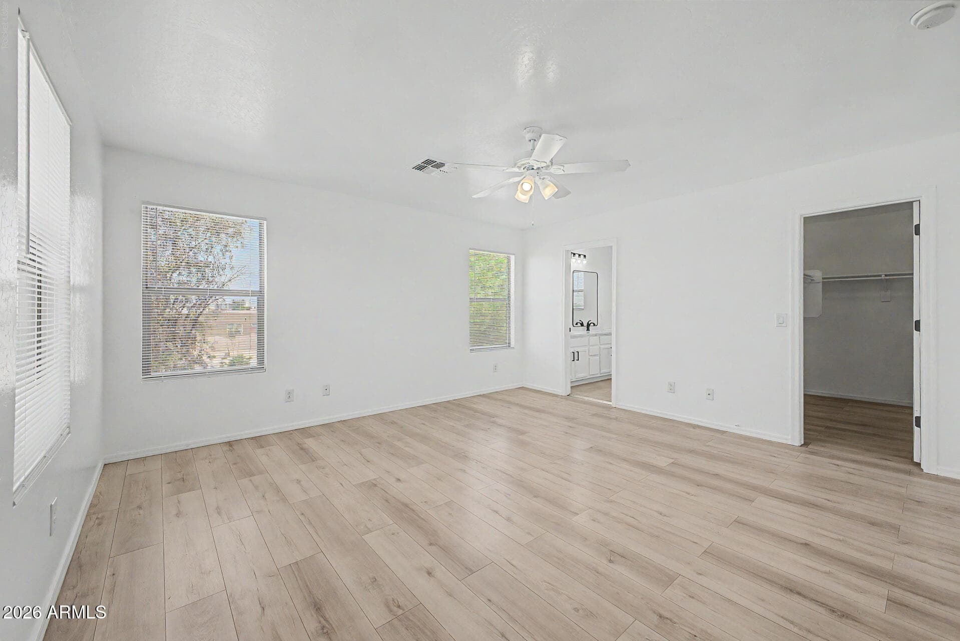 9481 N 81ST Drive, Peoria, AZ 85345 — photo 15 of 35