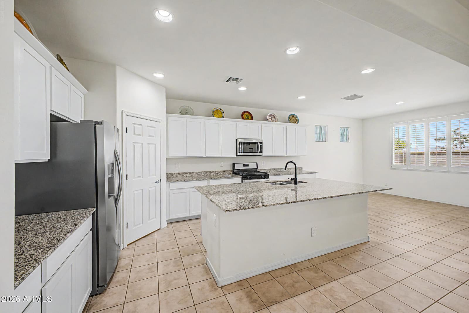 5612 N 109TH Avenue, Phoenix, AZ 85037 — photo 15 of 39