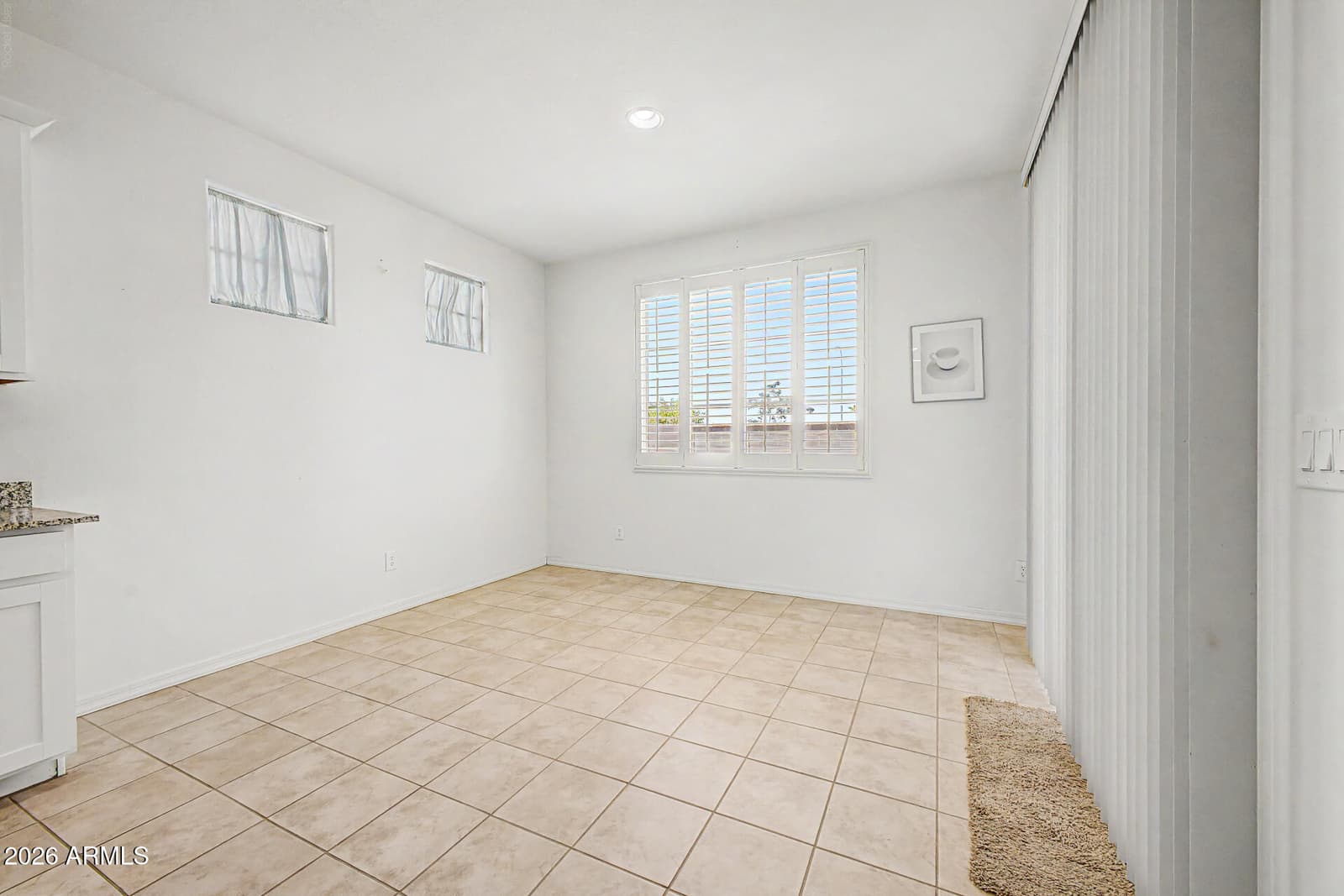 5612 N 109TH Avenue, Phoenix, AZ 85037 — photo 13 of 39