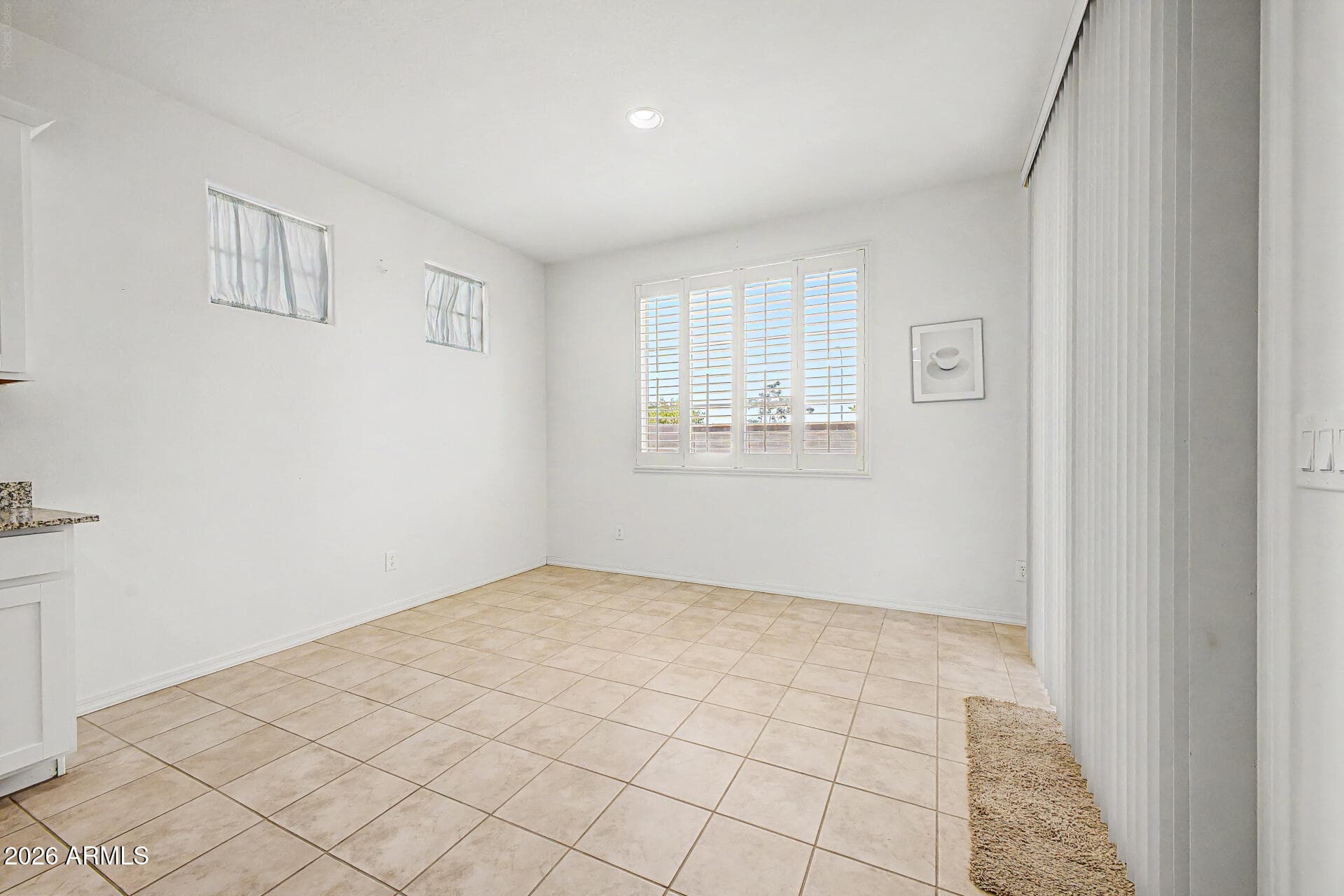 5612 N 109TH Avenue, Phoenix, AZ 85037 — photo 13 of 39