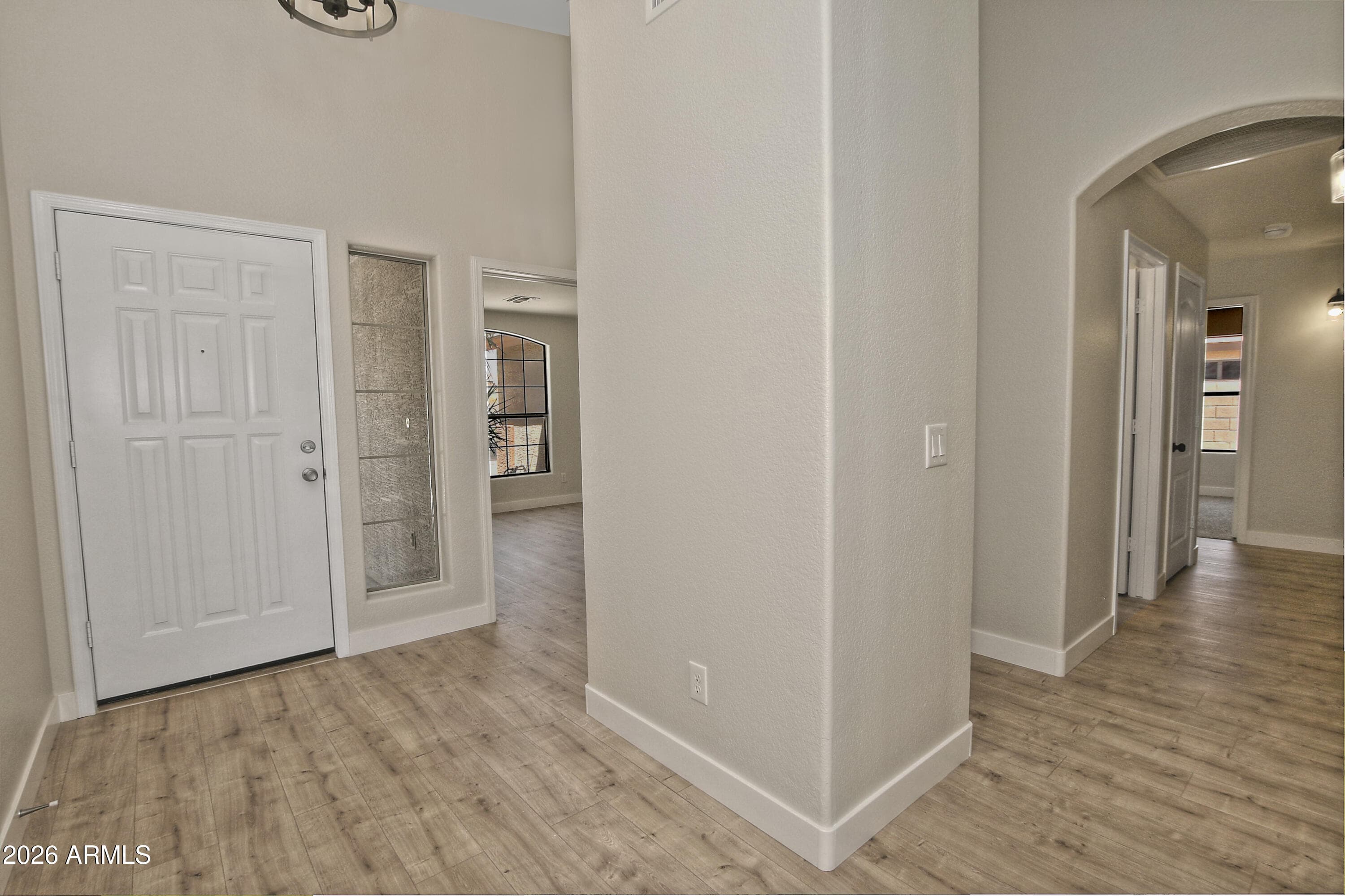2237 E AUSTIN Drive, Gilbert, AZ 85296 — photo 8 of 39