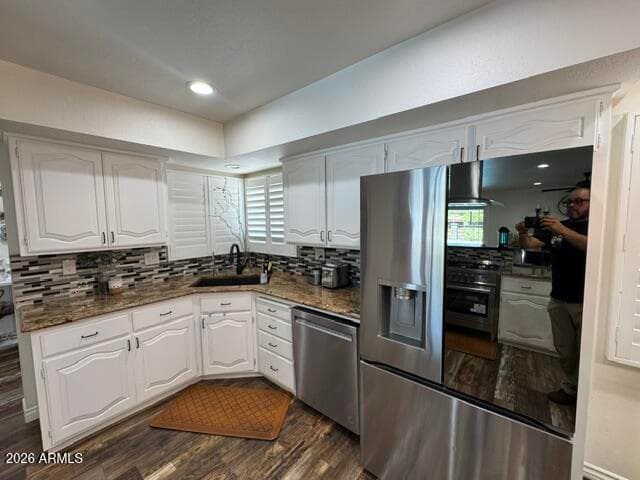 4210 W COUNTRY GABLES Drive, Phoenix, AZ 85053 — photo 109 of 148