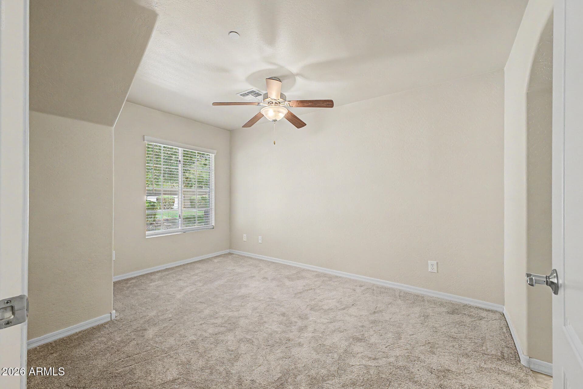 4035 E WINDSOR Drive, Gilbert, AZ 85296 — photo 5 of 30