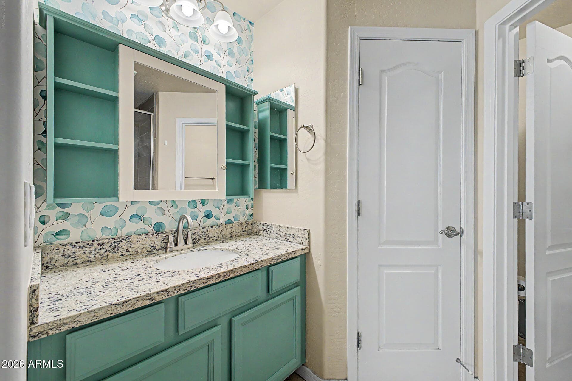 4035 E WINDSOR Drive, Gilbert, AZ 85296 — photo 8 of 30