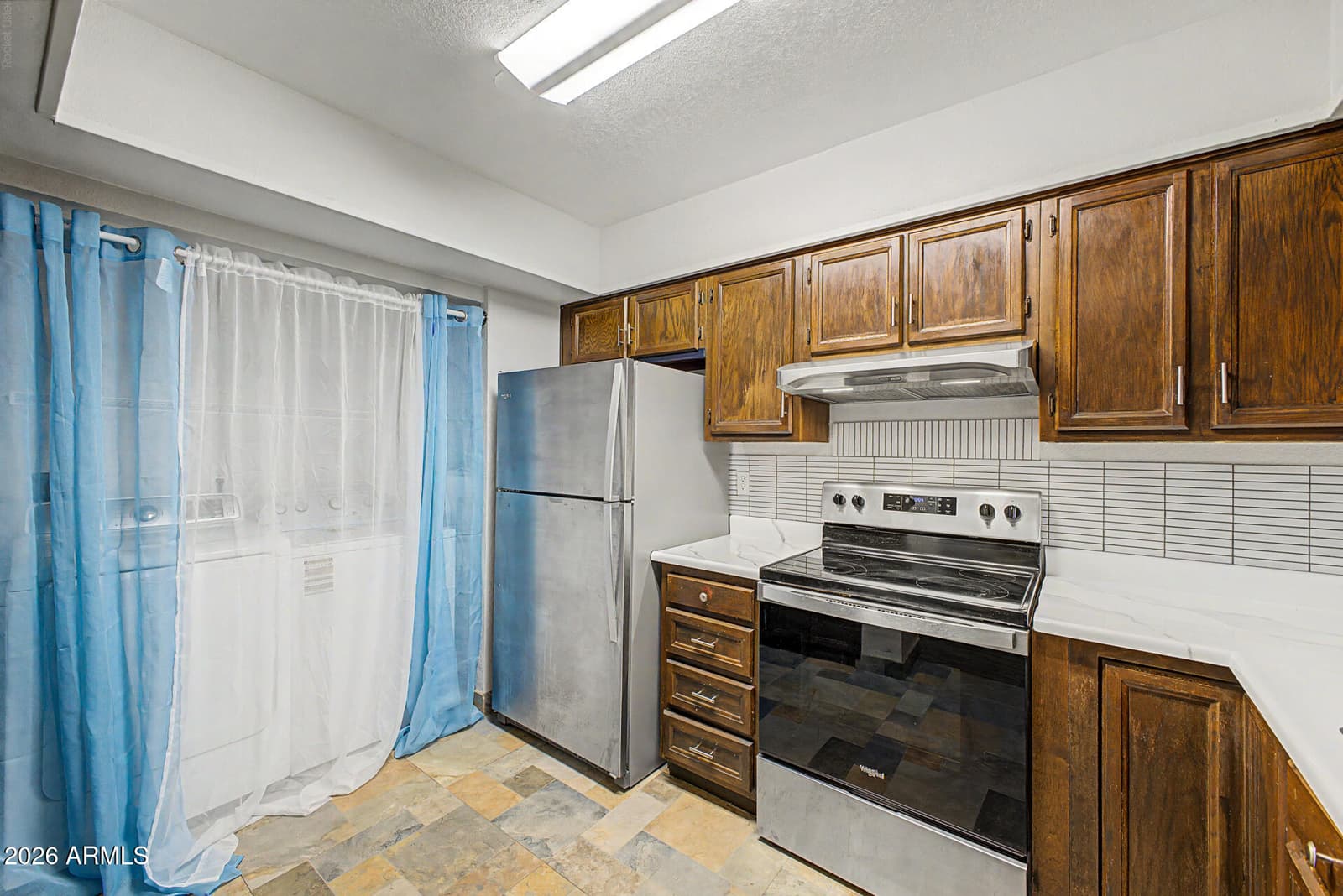 910 N CENTER Street 16, Mesa, AZ 85201 — photo 8 of 26
