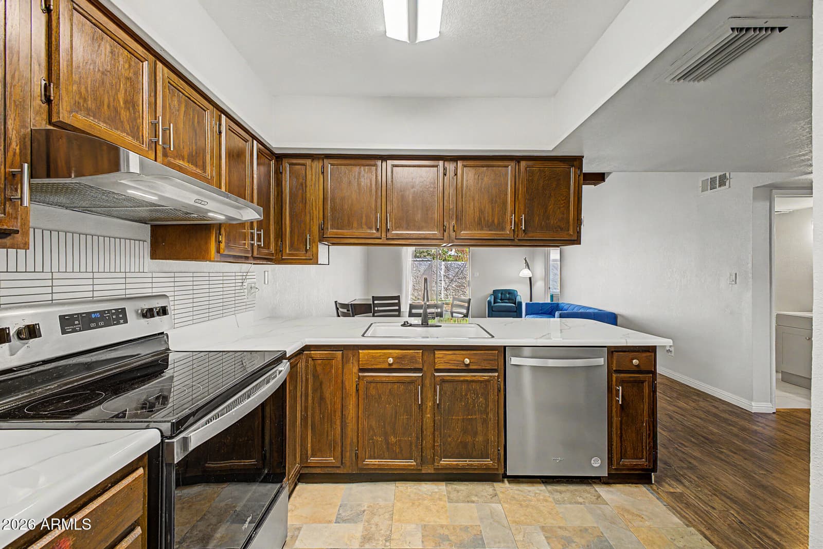 910 N CENTER Street 16, Mesa, AZ 85201 — photo 10 of 26
