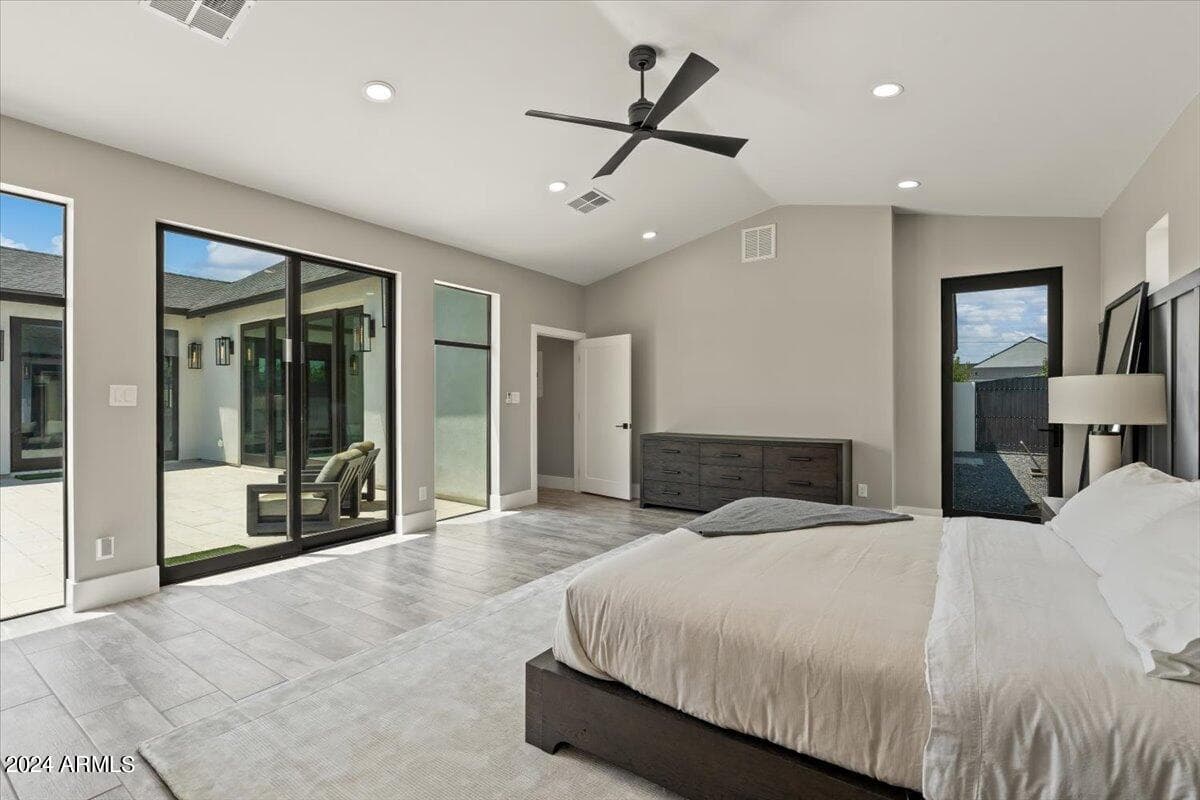 4137 E EARLL Drive, Phoenix, AZ 85018 — photo 29 of 54
