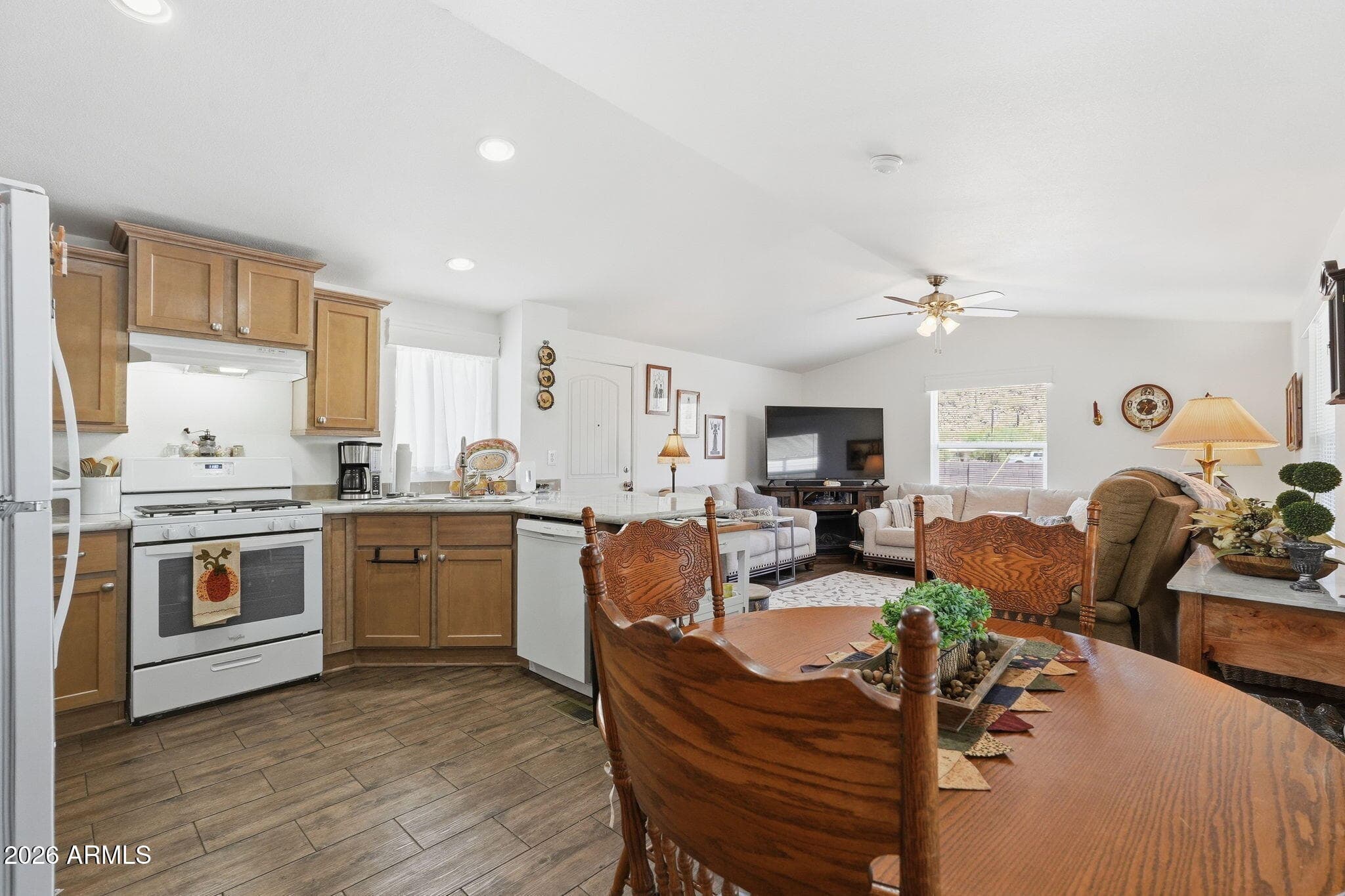 8421 E MAIN Street, Mesa, AZ 85207 — photo 1 of 27