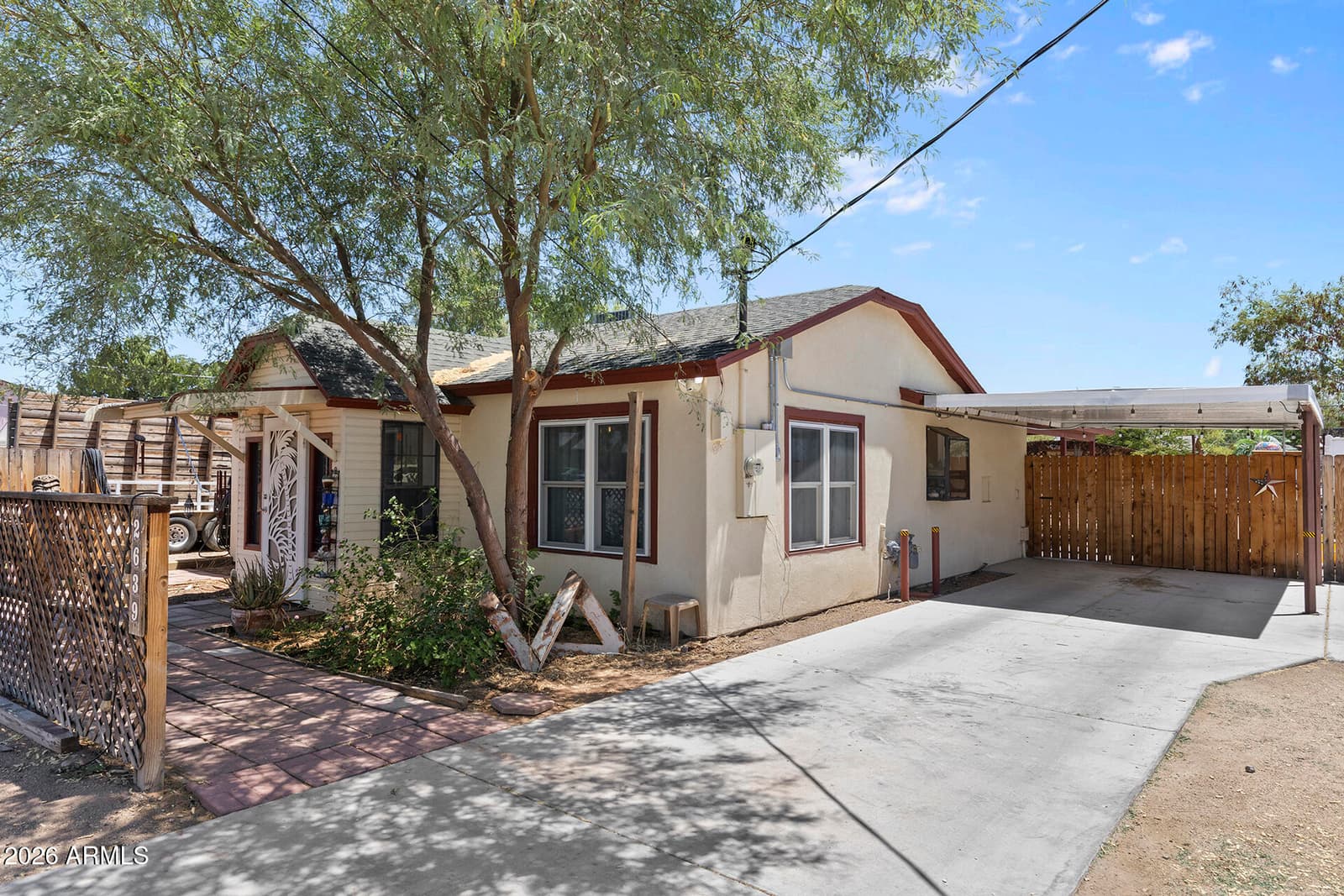 2639 N 28TH Place, Phoenix, AZ 85008 — photo 2 of 27