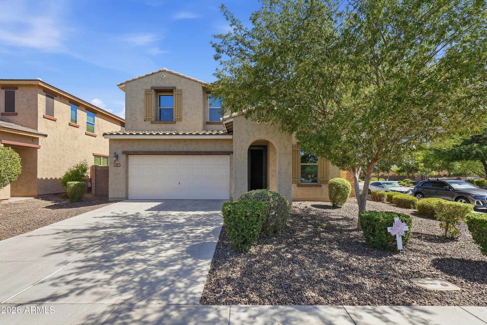 119 E CHELSEA Lane, Gilbert, AZ 85295 — photo 2 of 42