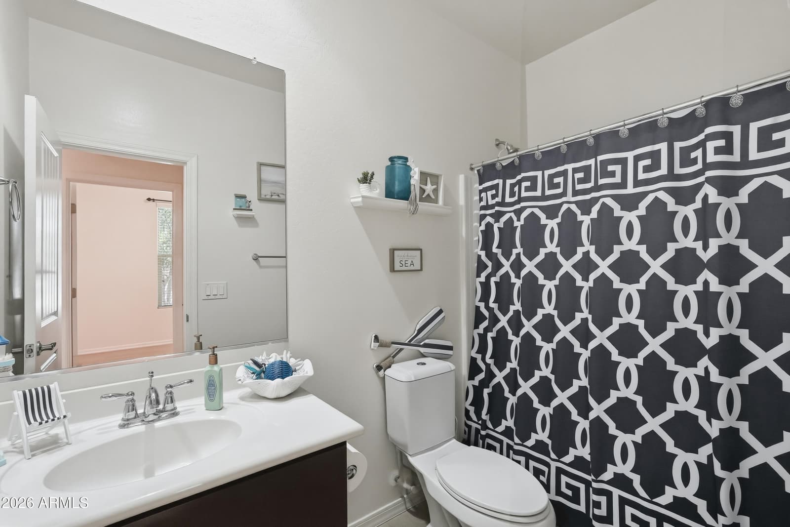 119 E CHELSEA Lane, Gilbert, AZ 85295 — photo 4 of 42