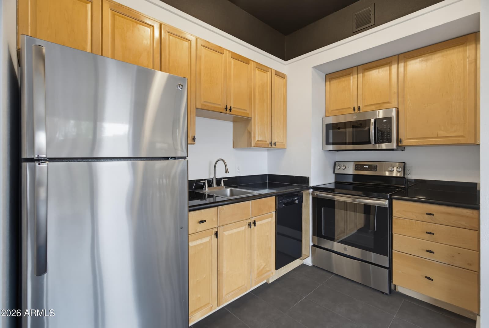 4750 N CENTRAL Avenue 1K, Phoenix, AZ 85012 — photo 5 of 31