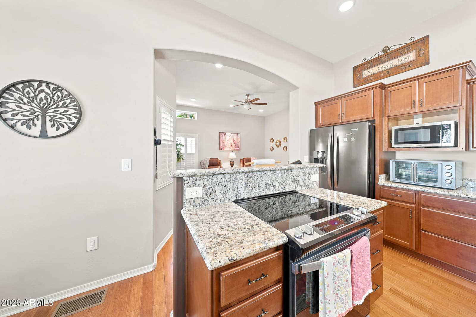 629 NAVAJO, Mesa, AZ 85205 — photo 21 of 37