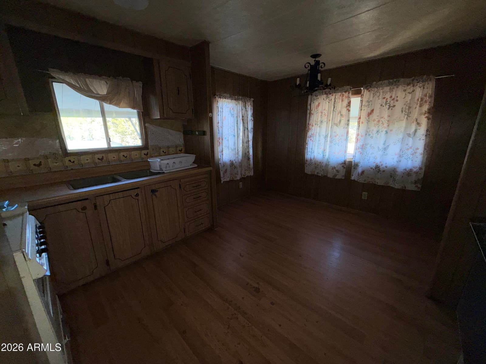 9070 PINTO Trail, Show Low, AZ 85901 — photo 11 of 29