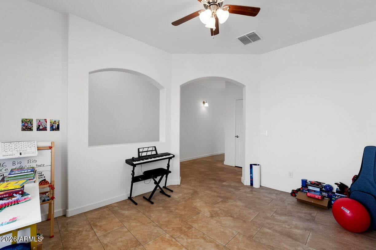 23844 W PARKWAY Drive, Buckeye, AZ 85326 — photo 14 of 36