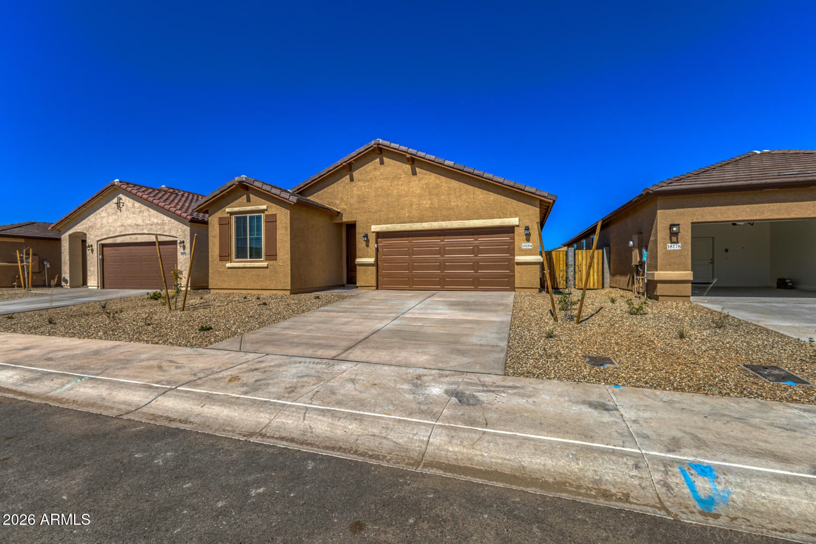 18230 W AVENIDA DEL SOL Drive, Surprise, AZ 85387 — photo 4 of 35
