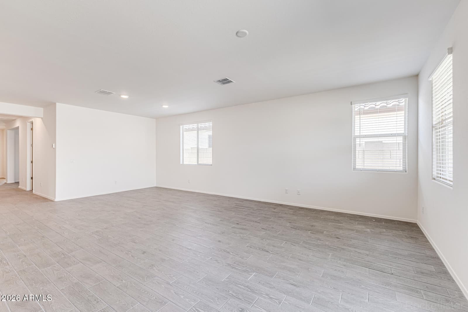 18230 W AVENIDA DEL SOL Drive, Surprise, AZ 85387 — photo 10 of 35
